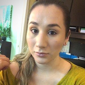 Meet your Posher, Anais